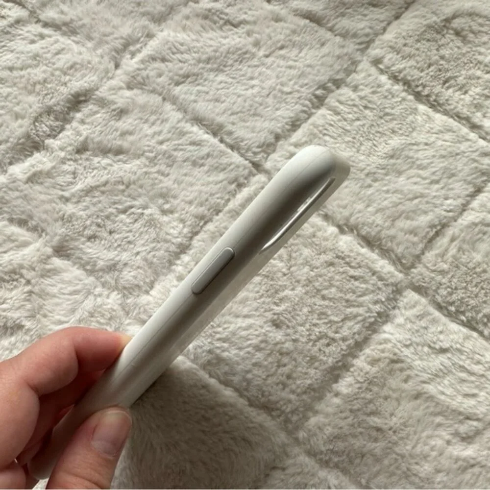 Apple | White Iphone 11 Pro Max Phone Case